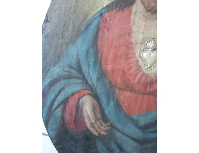 Restauri di chiesa: Antonietta Righi nei restauri di statue, crocifissi, arredi sacri, oggetti 